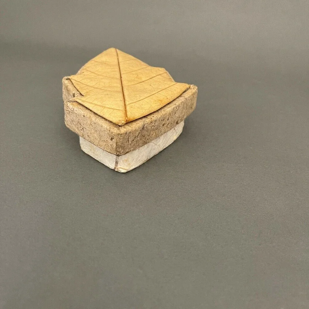 Autumn Leaf‎ Beige Brown Jewelry Trinket Box Cardboard